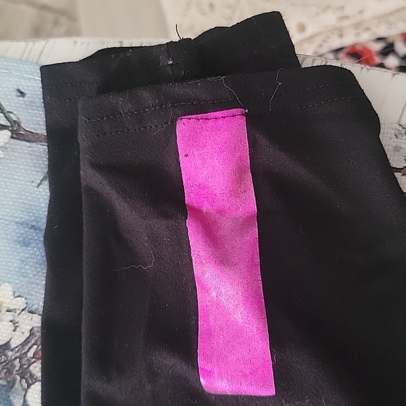 2 bebe leggings - Picture 5 of 5